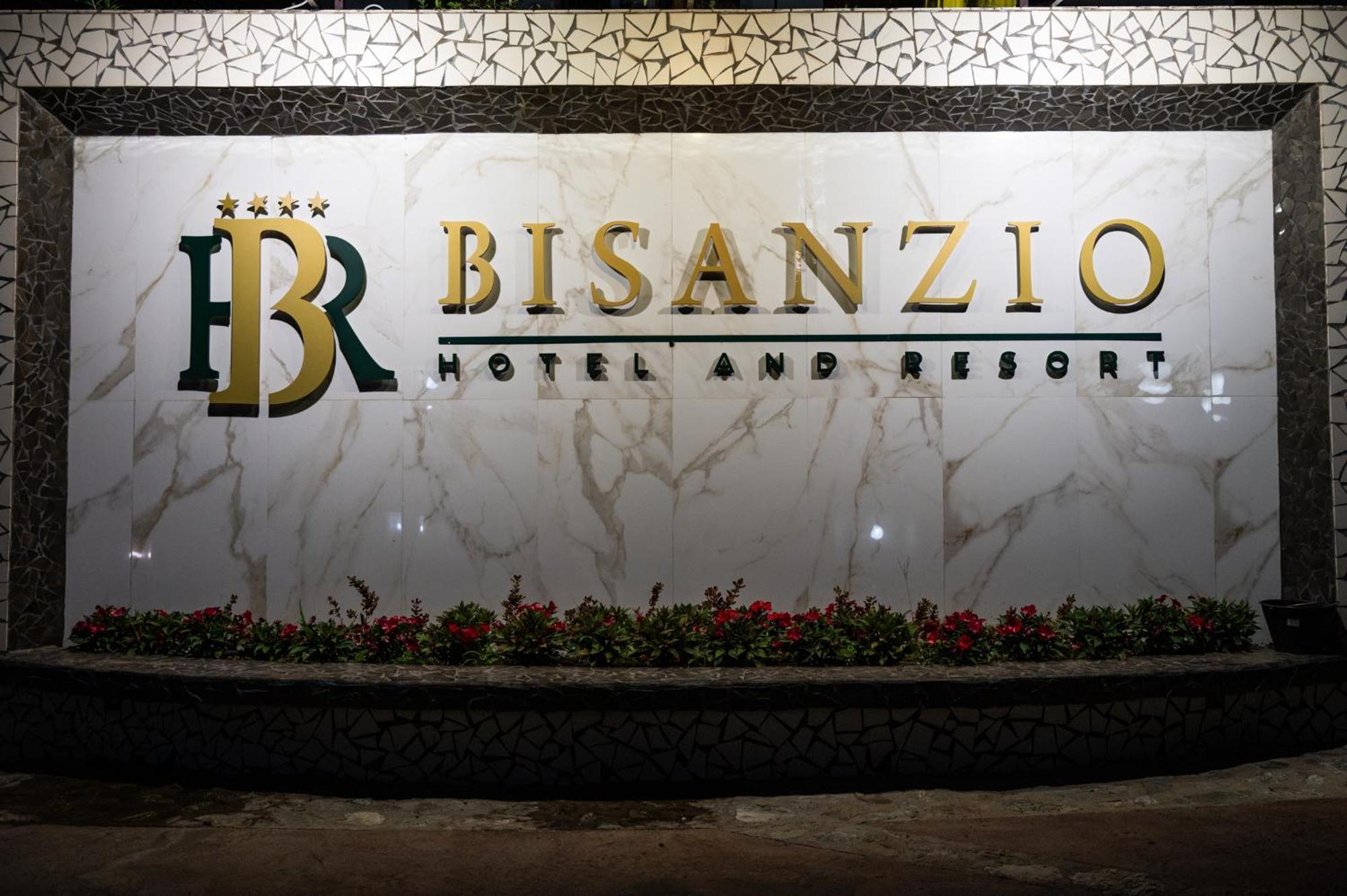 Hotel Bisanzio Resort Rossano Bagian luar foto